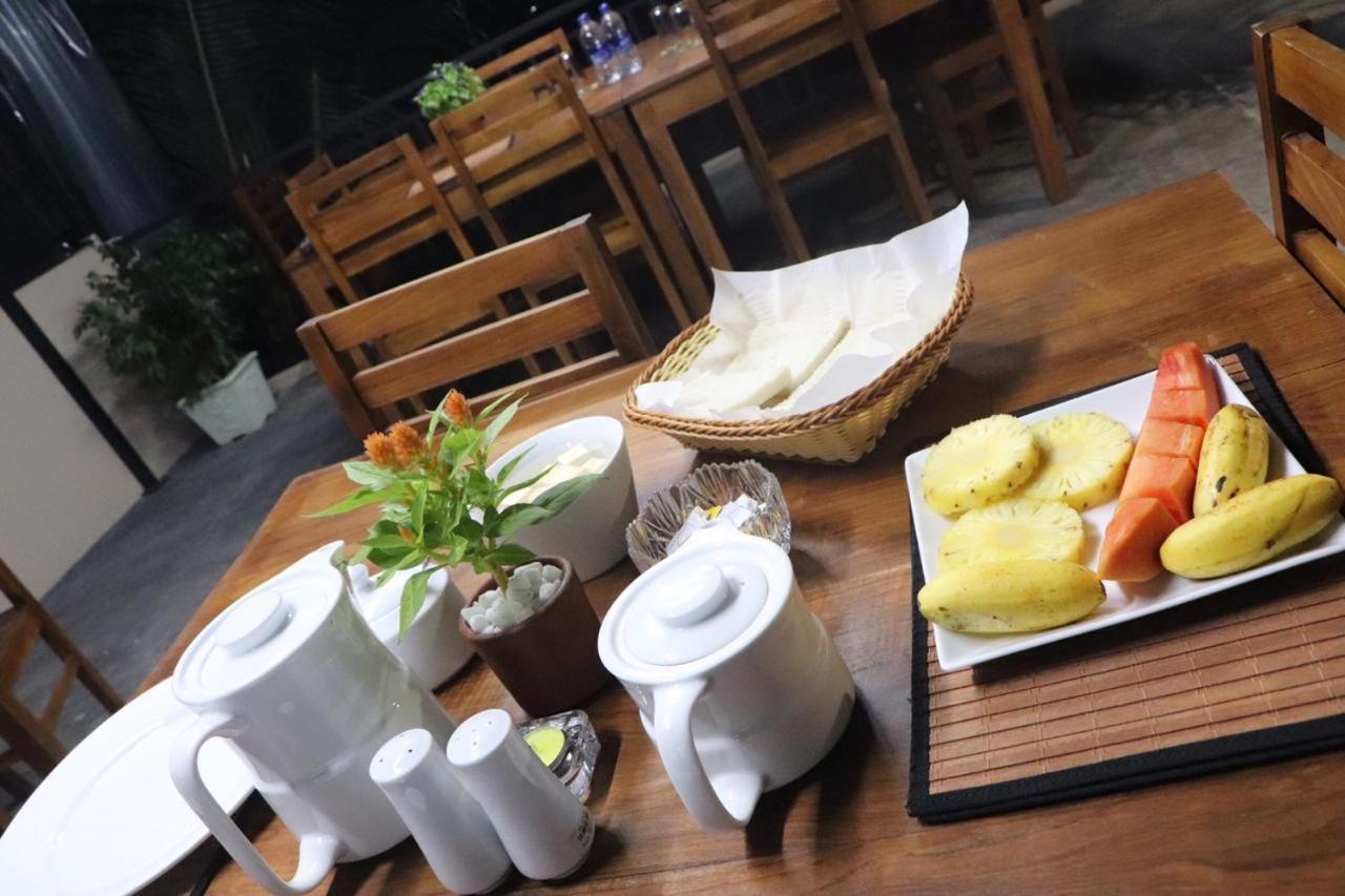 Ryan Residence & Restaurant Negombo Kültér fotó