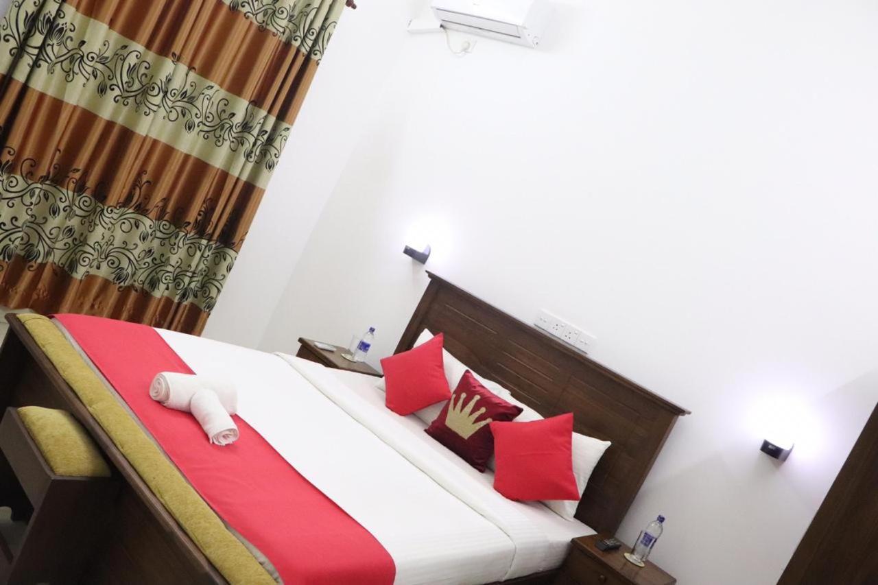 Ryan Residence & Restaurant Negombo Kültér fotó