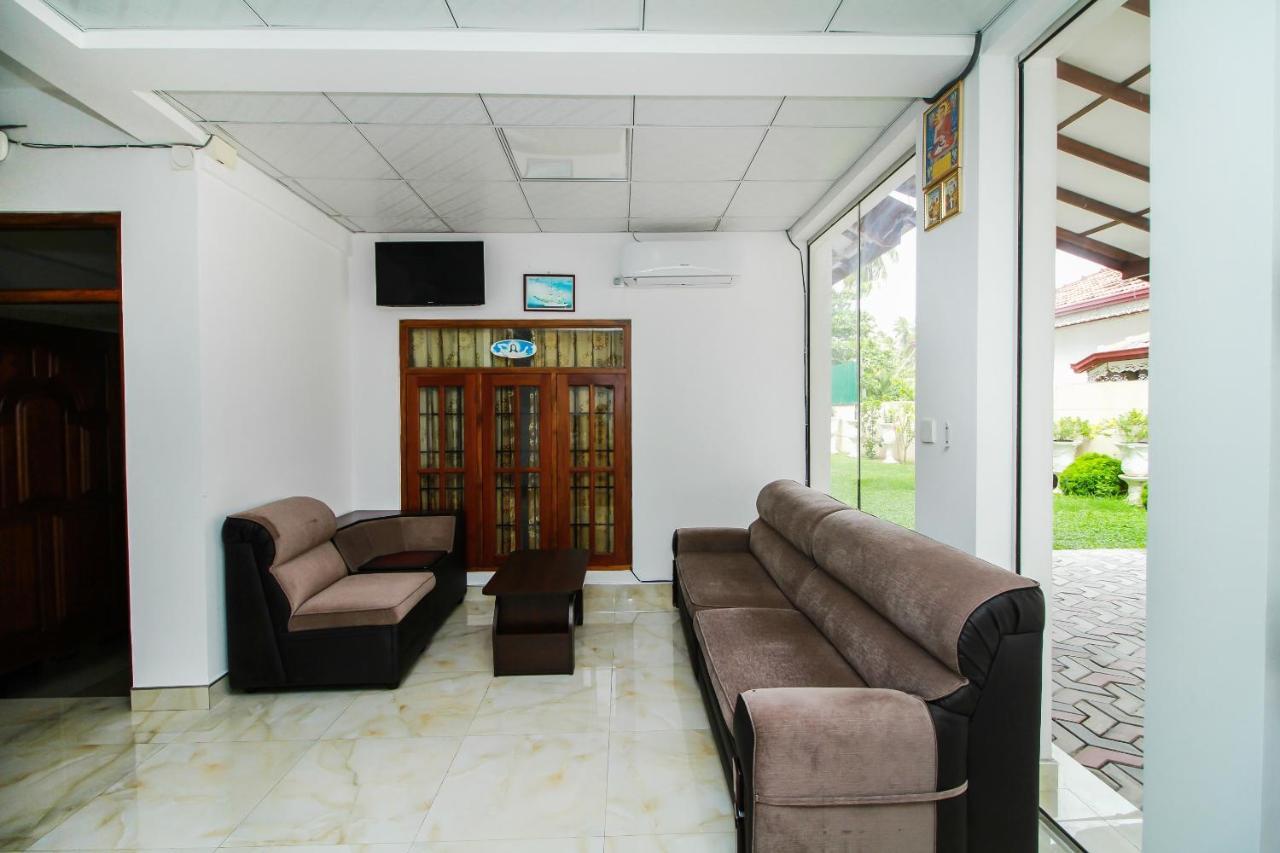 Ryan Residence & Restaurant Negombo Kültér fotó
